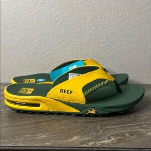 Reef Sandals Men's 7 Fanning Pregame Yellow / Green Bottle Opener Flip Flop